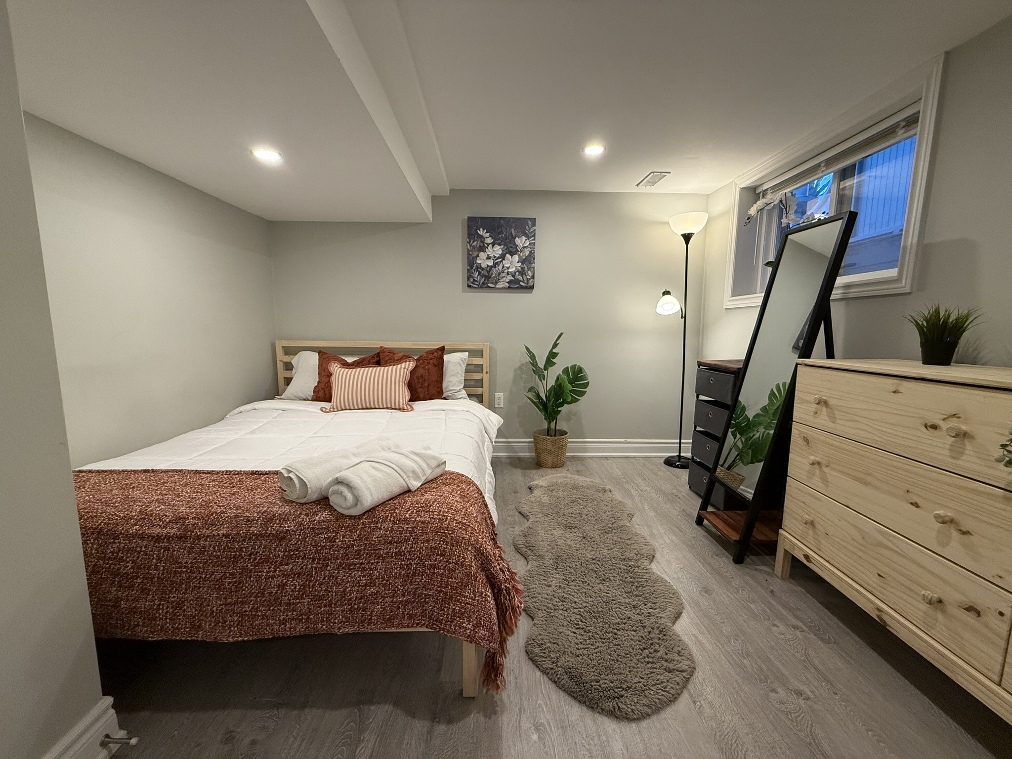 Warm & Welcoming 2BR Little Italy