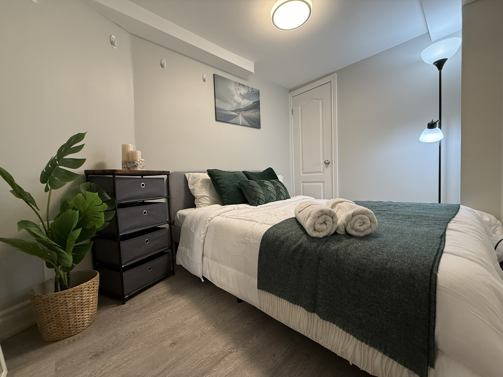 Warm & Welcoming 2BR Little Italy